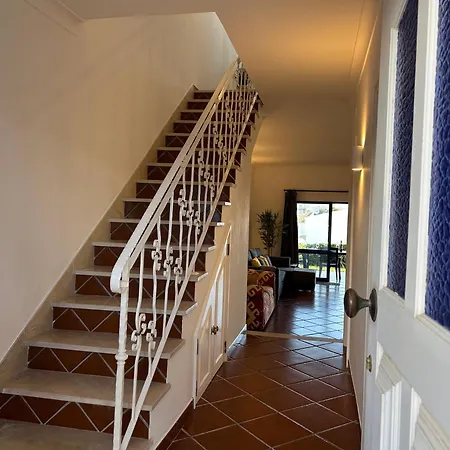 Holiday home Moradia 3 - Jardim Da Oura - 700m Da Do De Sao Joao