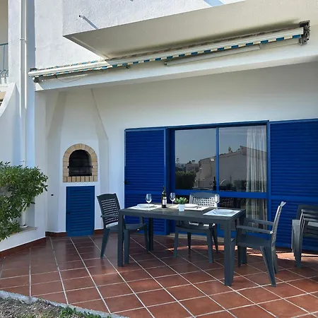 Holiday home Moradia 3 - Jardim Da Oura - 700m Da Do De Sao Joao