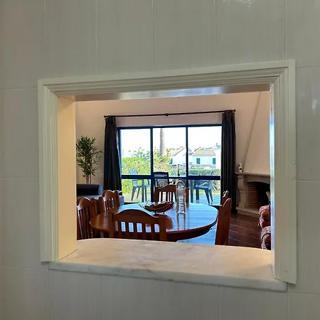 Moradia 3 - Jardim Da Oura - 700m Da Do De Sao Joao Holiday home *
