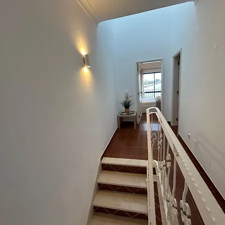 Holiday home Moradia 3 - Jardim Da Oura - 700m Da Do De Sao Joao