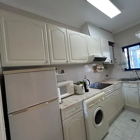 Holiday home Moradia 3 - Jardim Da Oura - 700m Da Do De Sao Joao